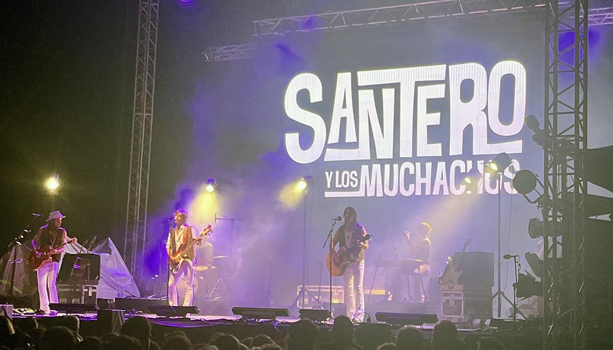 Santero y los Muchachos